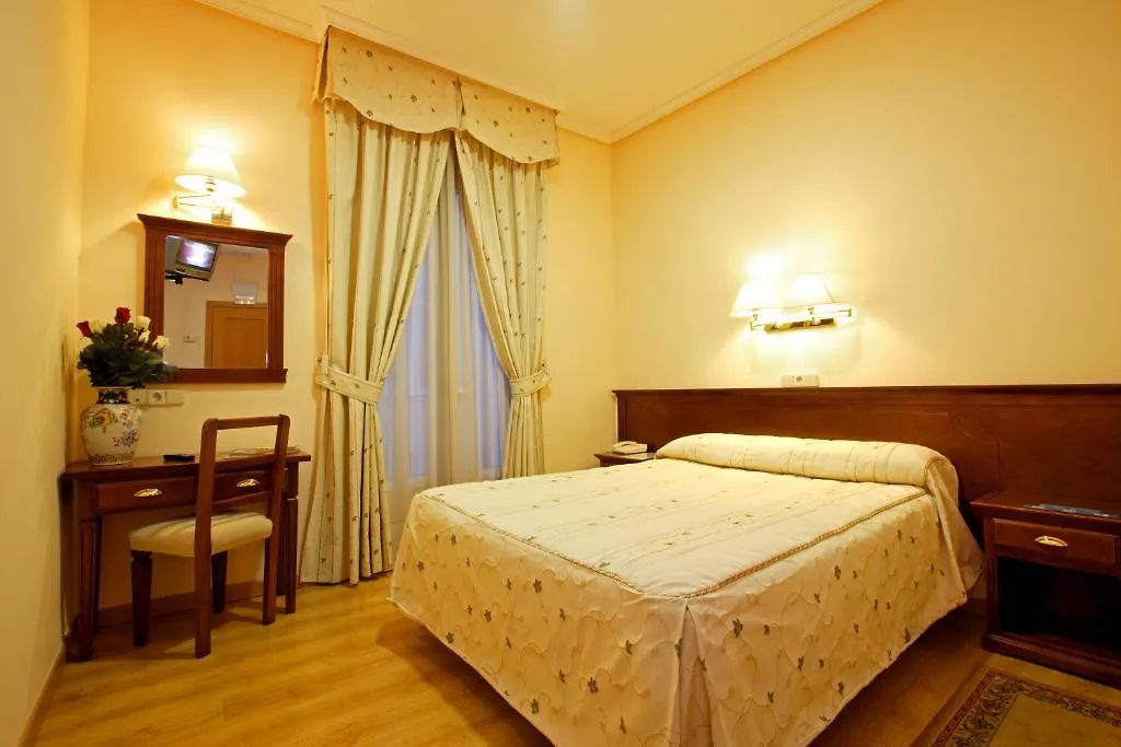 Hostal Silserranos-1
